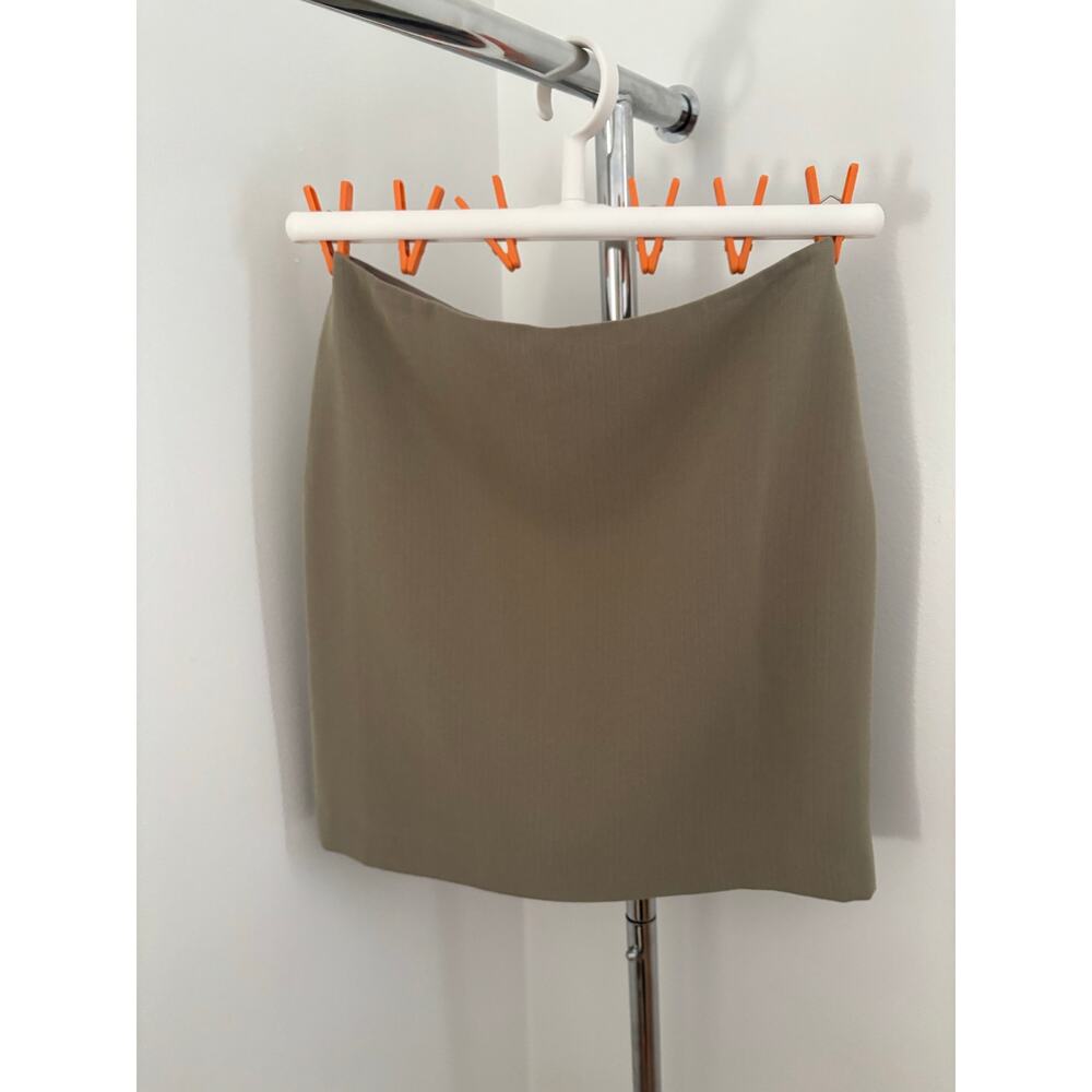 Olive Green A-Line Mini Skirt High Waist Minimal Chic Size S 28” Waist - Picture 12 of 12
